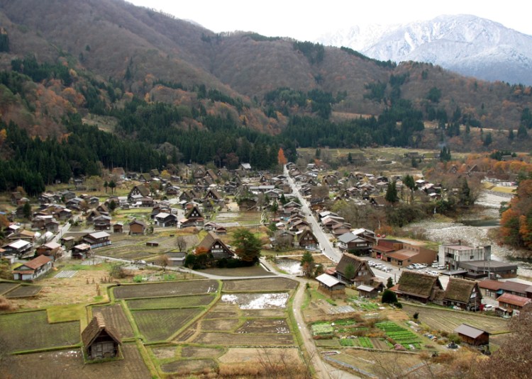 Ogimachi, Japan. Travel Gifu Prefecture...