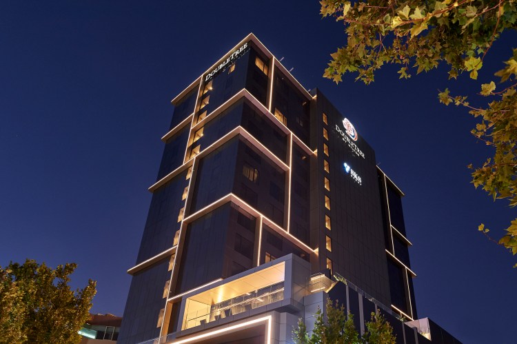 Double Tree by Hilton Perth Northbridge