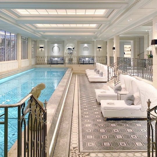 Four Seasons Paris pool