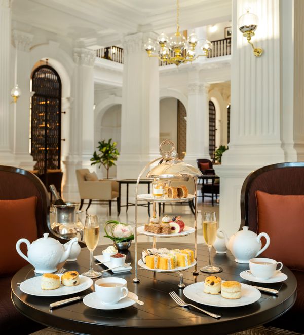 raffles Singapore_Afternoon Tea at Grand Lobby