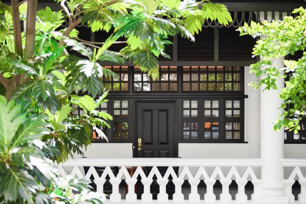 Raffles Singapore Verandah