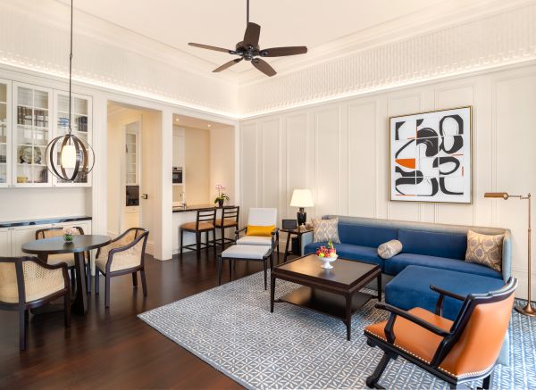 Raffles Singapore Resident Suite - Living Room