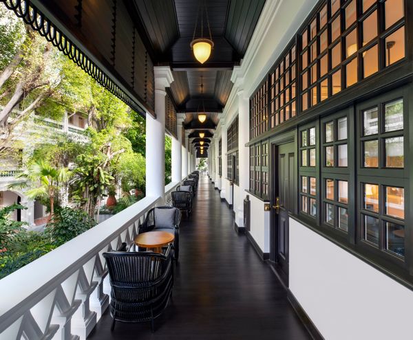 Raffles Singapore_Verandah_corridor